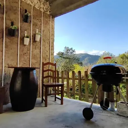 Cozy House With View In 別荘 *